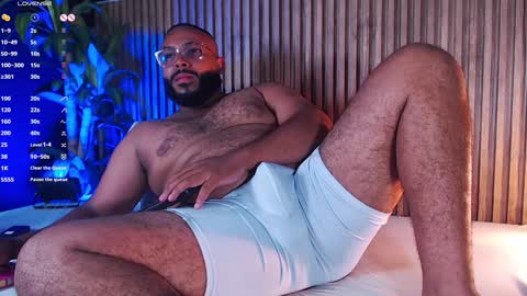 Snapshot of dilanjonnes chatting on 01-18-25, 10:39 DilanJonnes online show from 01-18-25, 10:39