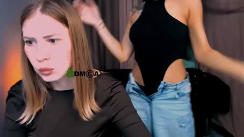 Snapshot of dilara_best chatting on 01-21-25, 04:48 Dilyanude in pvt online show from 01-21-25, 04:48