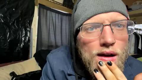 Daddy online show from 01-10-26, 06:42