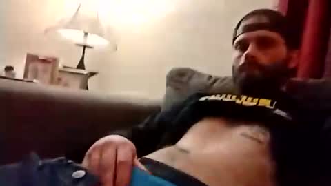 dill801975 online show from 02-03-26, 01:37