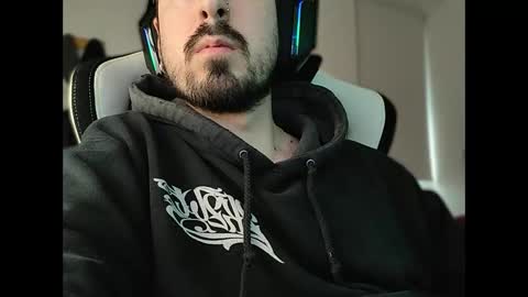 Snapshot of dimas22222 chatting on 02-06-25, 02:58 dimas22222 online show from 02-06-25, 02:58