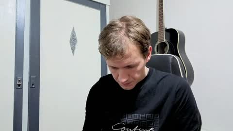 Snapshot of dimastyzzz chatting on 02-01-25, 12:16 Dimetriusen online show from 02-01-25, 12:16