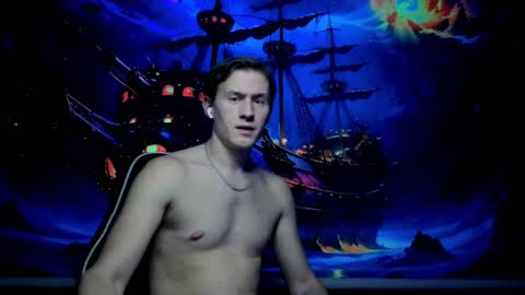 Snapshot of dimastyzzz chatting on 02-13-25, 07:10 Dimetriusen online show from 02-13-25, 07:10