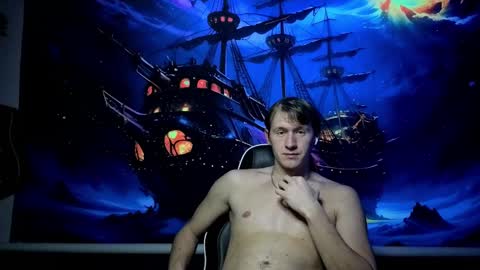 Snapshot of dimastyzzz chatting on 02-16-25, 05:37 Dimetriusen online show from 02-16-25, 05:37