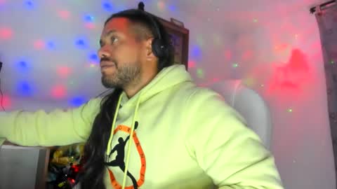 dimitry kyle mucle online show from 11-30-25, 02:04