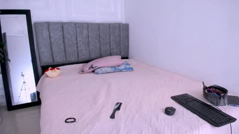 DINA online show from 11-16-25, 08:58