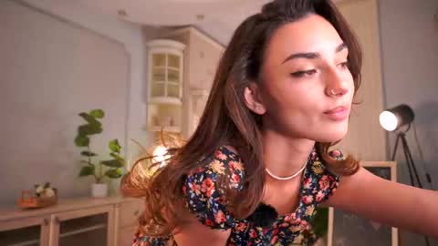 Snapshot of dinacaguimbal chatting on 05-14-26, 12:34 Dina and ill be glad to be here with you follow to me online show from 05-14-26, 12:34