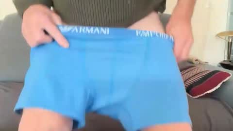 Snapshot of dinnerout1111 chatting on 03-09-26, 12:20 dinnerout1111 online show from 03-09-26, 12:20