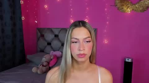 Snapshot of dione_sexyy chatting on 01-29-25, 06:54 IG dionemontecarlo19 online show from 01-29-25, 06:54