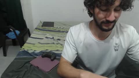 Henry online show from 09-19-25, 02:35