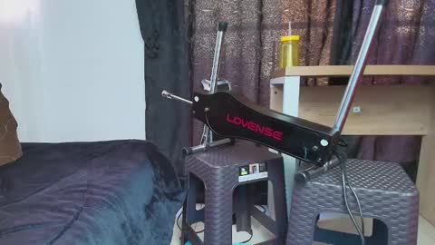 Snapshot of diosa_victoria chatting on 11-22-25, 12:37 victoria online show from 11-22-25, 12:37