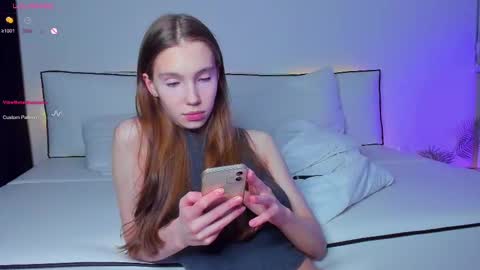 Hailey online show from 03-07-25, 10:21