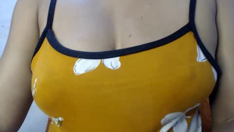 Snapshot of dirtiplay chatting on 10-04-25, 05:44 dirtiplay online show from 10-04-25, 05:44