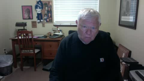 dirtrider195080438 online show from 07-03-26, 04:46