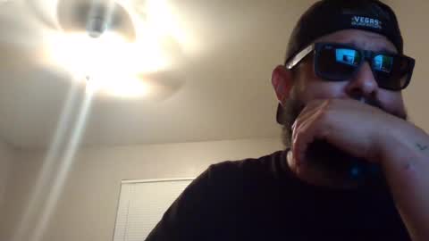 Snapshot of dirtvegas2 chatting on 07-19-26, 04:49 dirtvegas2 online show from 07-19-26, 04:49
