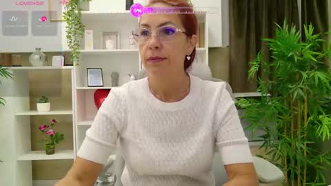 Snapshot of dirty_mature chatting on 09-15-25, 04:12 dirty_mature online show from 09-15-25, 04:12