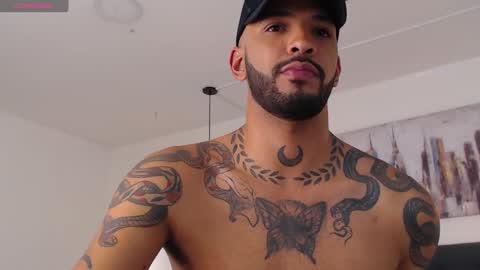 Snapshot of dirtybhot chatting on 12-04-24, 02:20 I just want to be happy online show from 12-04-24, 02:20