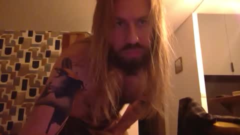 Snapshot of dirtyenrique chatting on 02-10-25, 07:17 dirtyenrique online show from 02-10-25, 07:17