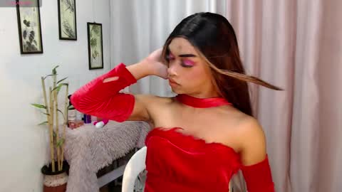 Snapshot of dirtyfag_faulkersons chatting on 12-17-25, 09:37 Ivana Yanna and Elisha online show from 12-17-25, 09:37