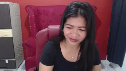 Snapshot of dirtyfungirl chatting on 12-11-24, 10:06 LatexQueen online show from 12-11-24, 10:06