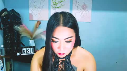 Snapshot of dirtygirls_grace chatting on 05-20-26, 05:08 grace online show from 05-20-26, 05:08