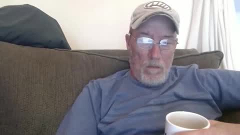 Snapshot of dirtynastyoldman chatting on 04-05-26, 02:14 dirtynastyoldman online show from 04-05-26, 02:14