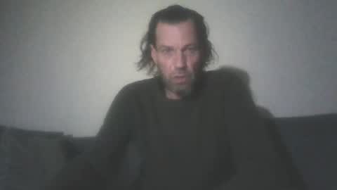 Snapshot of dirtyroccoxxx chatting on 10-18-25, 12:35 DIRTYROCCOJENNY online show from 10-18-25, 12:35