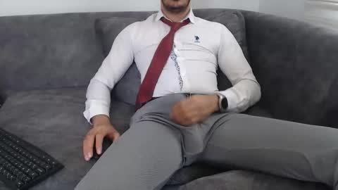dirtyybooyy77 online show from 05-02-26, 09:36