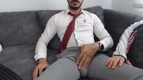 dirtyybooyy77 online show from 05-11-26, 09:59