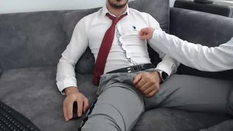 dirtyybooyy77 online show from 06-04-26, 10:54