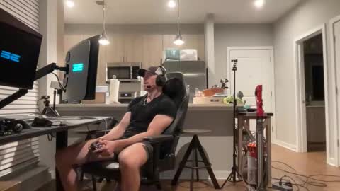 Snapshot of discgolf4life chatting on 12-01-25, 04:50 JustinDulgeXXX online show from 12-01-25, 04:50