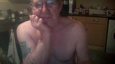 Snapshot of discovery63 chatting on 12-05-24, 08:00 discovery63 online show from 12-05-24, 08:00