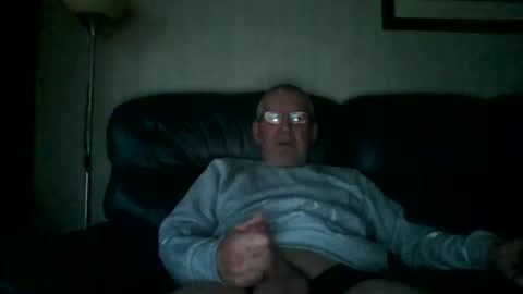 Snapshot of discovery63 chatting on 12-23-24, 03:44 discovery63 online show from 12-23-24, 03:44