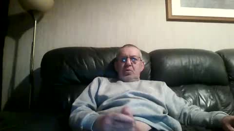 Snapshot of discovery63 chatting on 12-25-24, 07:13 discovery63 online show from 12-25-24, 07:13