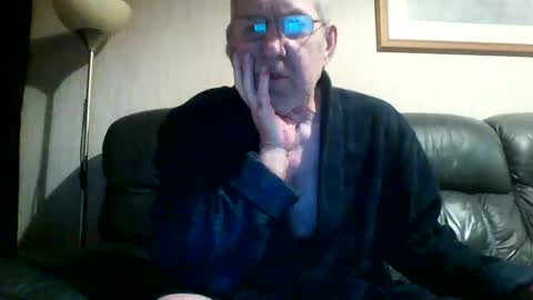 Snapshot of discovery63 chatting on 01-02-25, 04:35 discovery63 online show from 01-02-25, 04:35