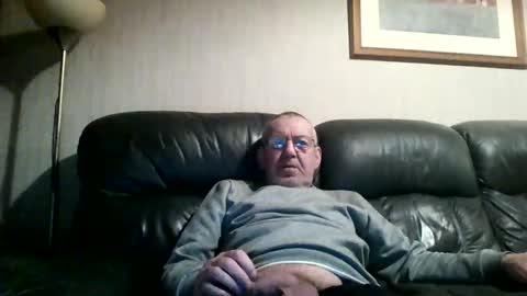 Snapshot of discovery63 chatting on 02-08-25, 08:53 discovery63 online show from 02-08-25, 08:53