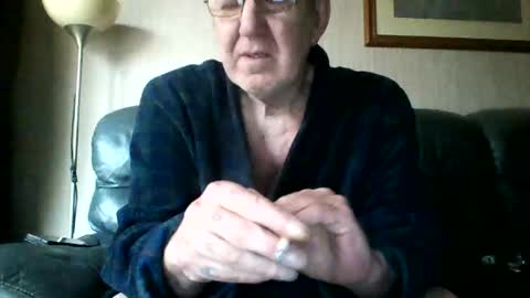 Snapshot of discovery63 chatting on 02-12-25, 10:56 discovery63 online show from 02-12-25, 10:56