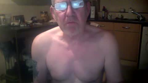 Snapshot of discovery63 chatting on 02-17-25, 07:10 discovery63 online show from 02-17-25, 07:10