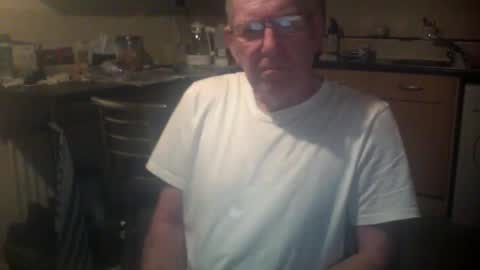 Snapshot of discovery63 chatting on 09-14-25, 07:02 discovery63 online show from 09-14-25, 07:02