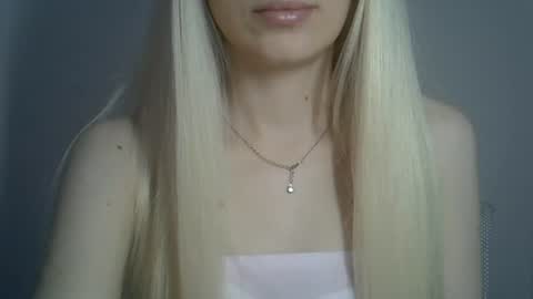 Snapshot of ditamilton chatting on 06-24-26, 08:46 DitaMilton online show from 06-24-26, 08:46