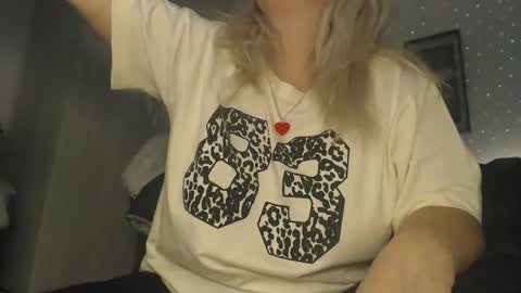 Alexxa online show from 02-24-26, 05:44