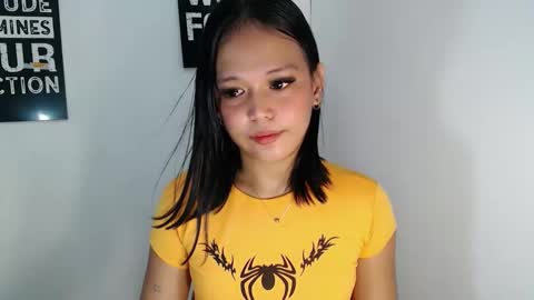 Crystal mae online show from 04-23-26, 02:41