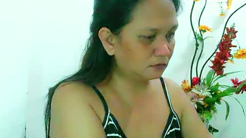     Divine Grace Close To Your Hear online show from 12-21-24, 02:26