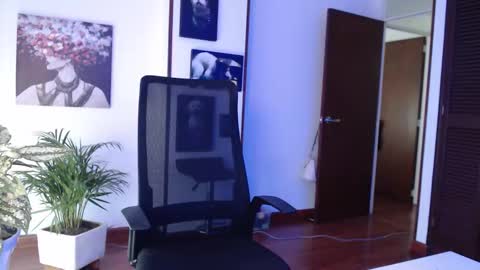 Hera online show from 02-04-26, 12:00