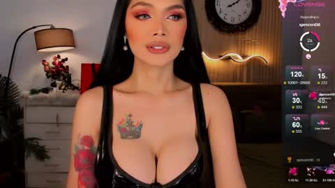 Snapshot of divinequeen chatting on 07-16-26, 03:40 online show from 07-16-26, 03:40