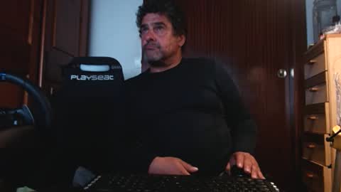 divitimido online show from 09-29-25, 02:16