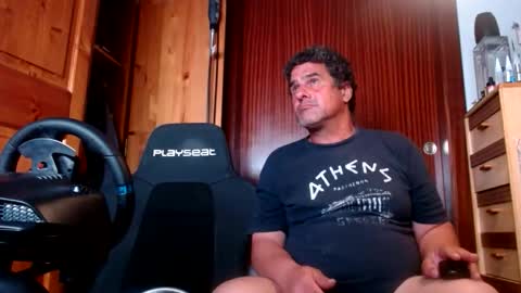 divitimido online show from 10-14-25, 01:50