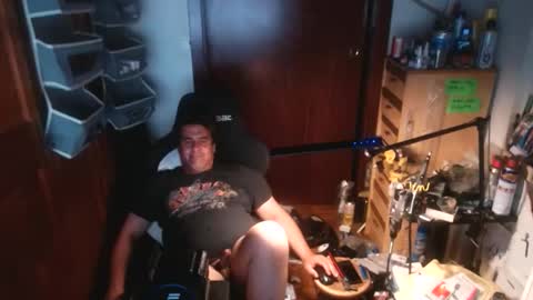 divitimido online show from 10-22-25, 12:11