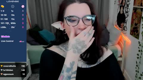 dixipixi_ online show from 01-03-25, 08:43