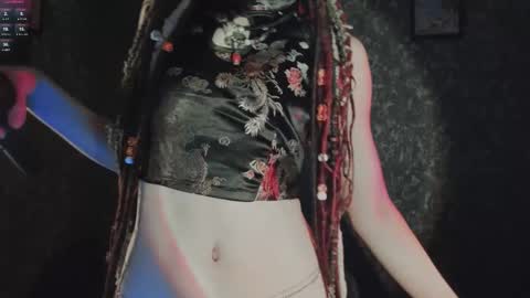 Dizer online show from 10-21-25, 04:51